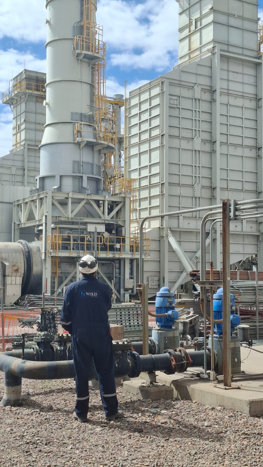 Técnico NOXIS en planta industrial - Misión